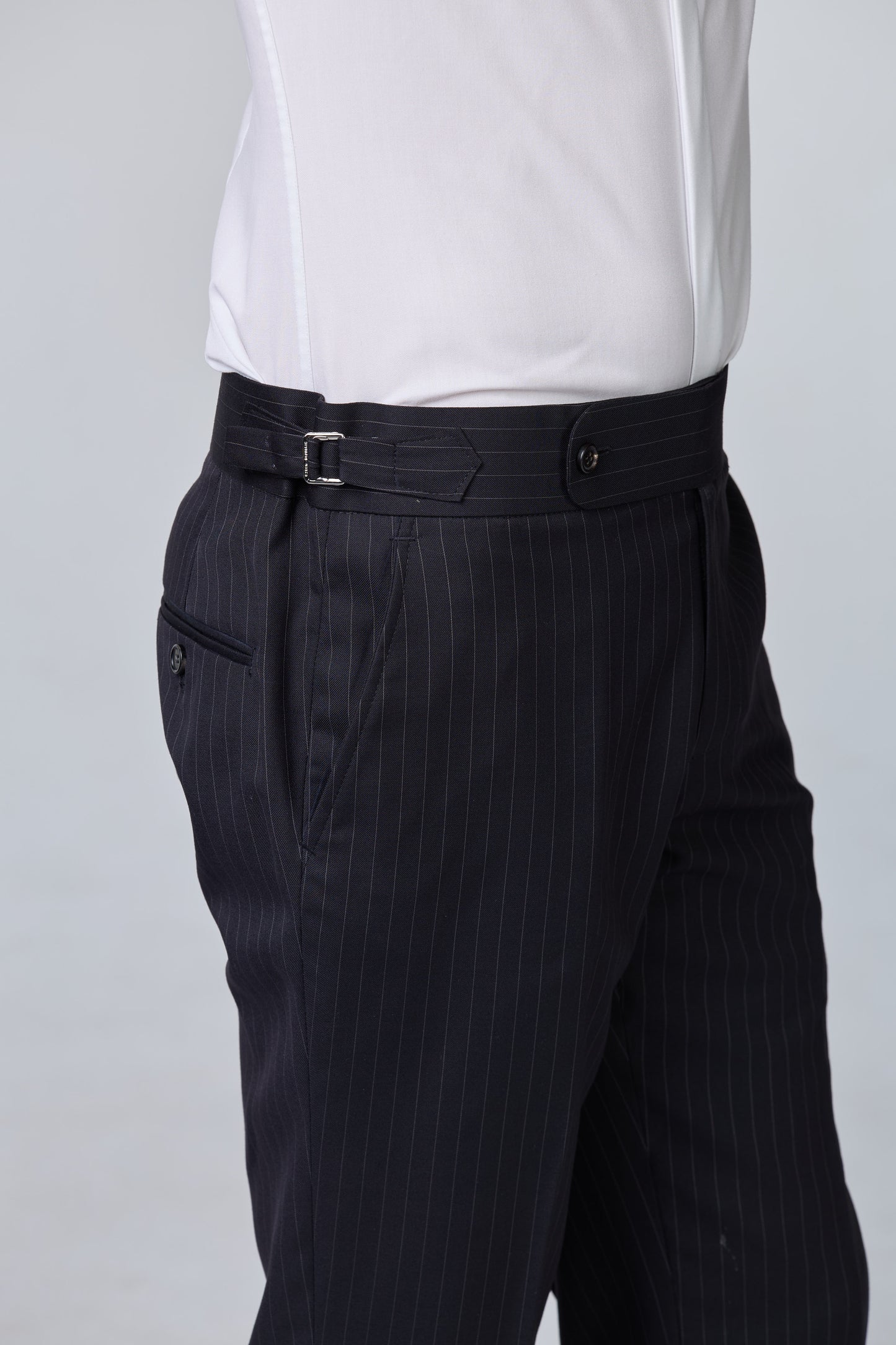 Nadelstreifen Anzug Schwarz