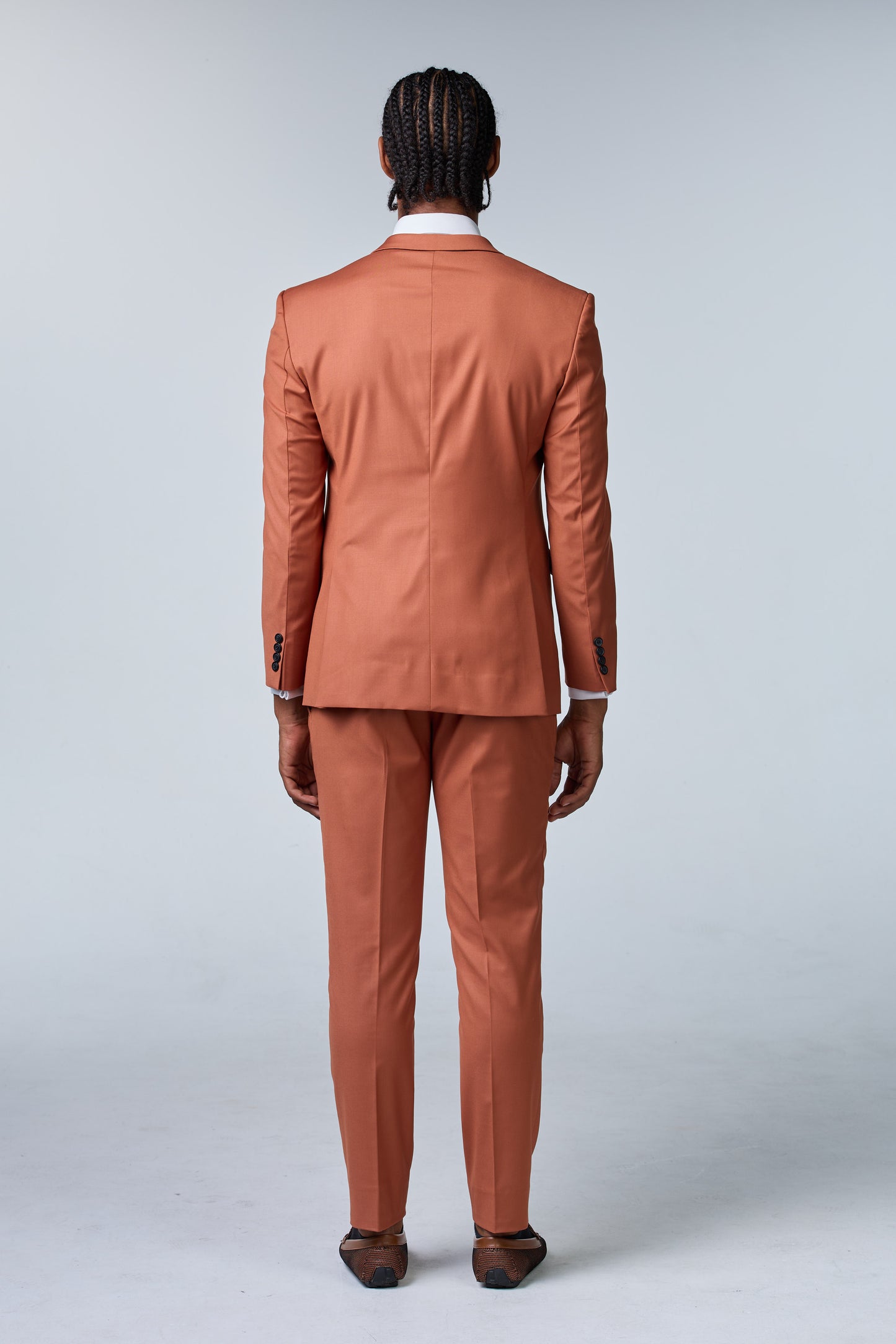 Terracotta Anzug mit steigendem Revers - budget