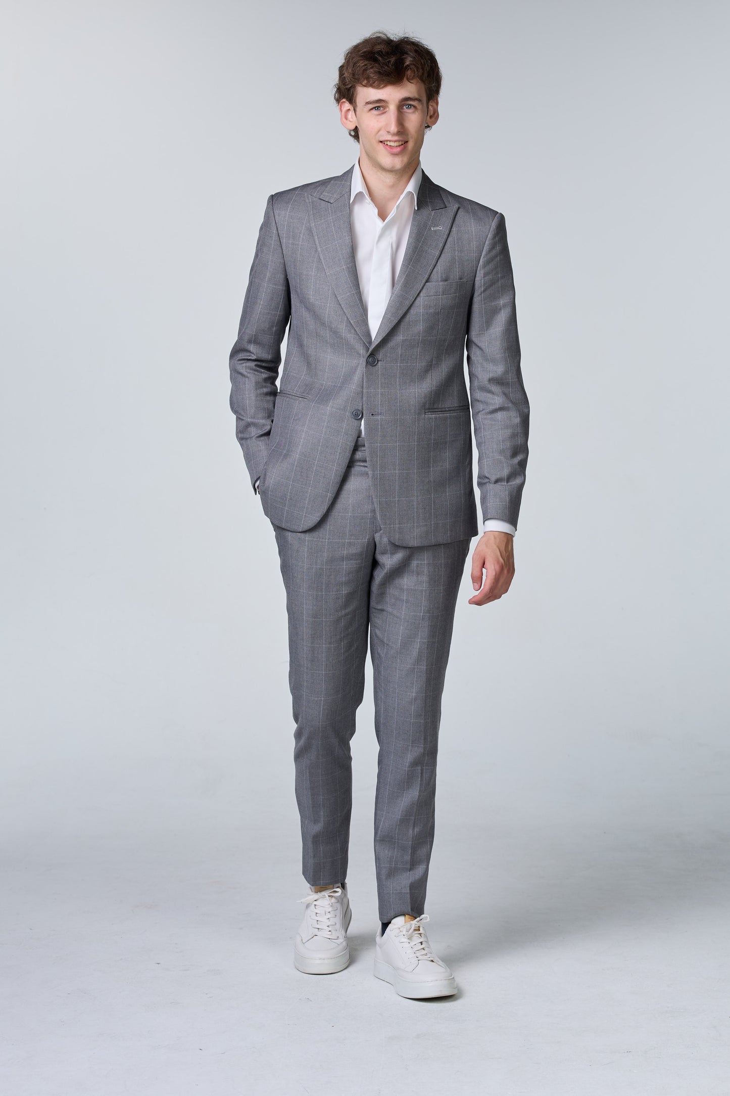 Grau karierter Anzug - budget